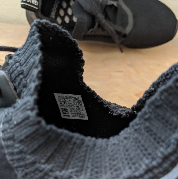 Adidas NMD R1 Japan Triple Black size 8 - Picture 6 of 9